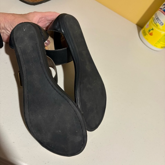 Sandals - Picture 5 of 5